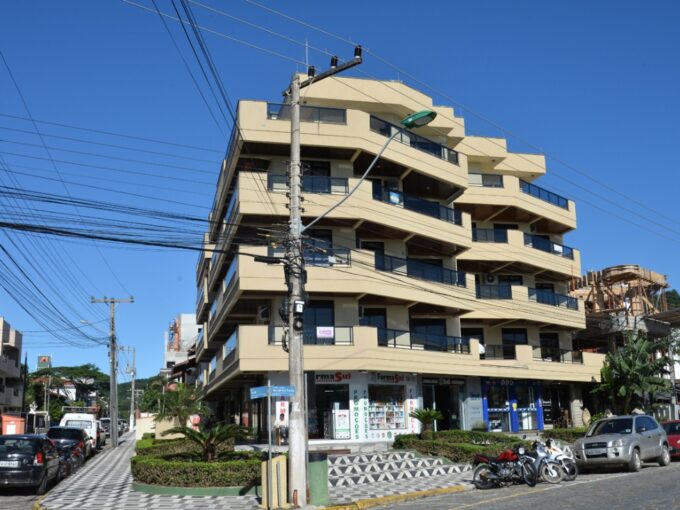 006 – Ótimo Apartamento  pertinho do mar!!