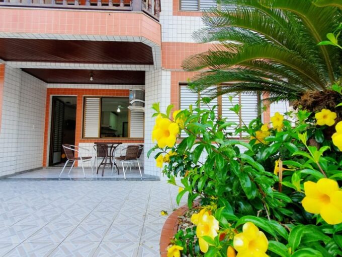 169B – Apartamento térreo com 2 dormitórios com conforto e ótima localização!